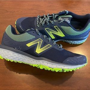 New Balance ComfortRide 620 V2 Navy/Lime size 10.5